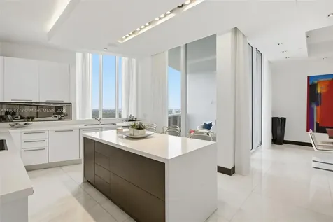 16001 Collins Avenue Sunny Isles Beach FL 33160
