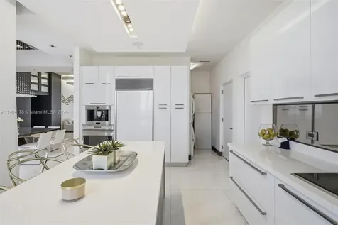 16001 Collins Avenue Sunny Isles Beach FL 33160