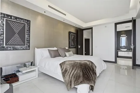 16001 Collins Avenue Sunny Isles Beach FL 33160