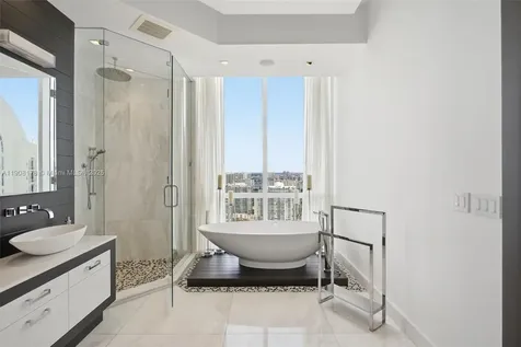 16001 Collins Avenue Sunny Isles Beach FL 33160