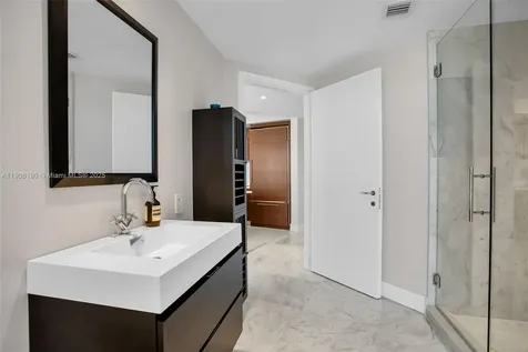 450 Alton Road Miami Beach FL 33139