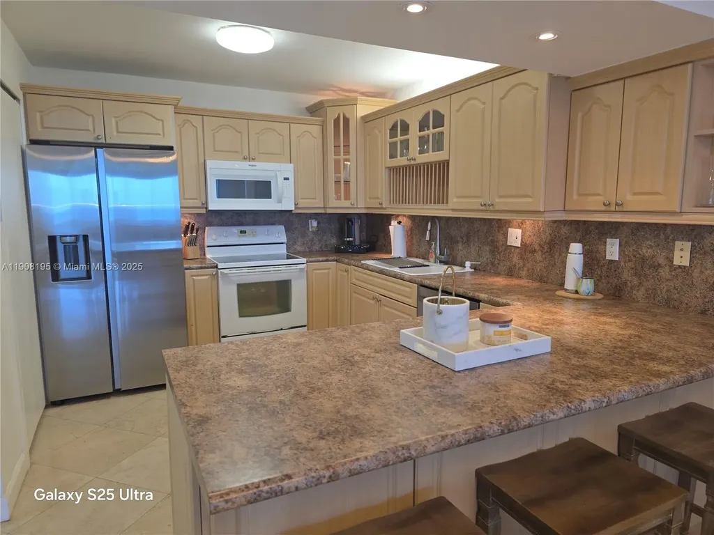 3725 S Ocean Drive Hollywood FL 33019