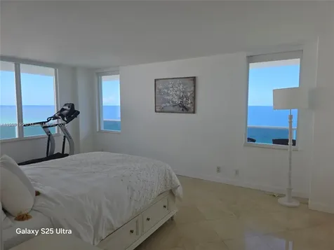 3725 S Ocean Drive Hollywood FL 33019