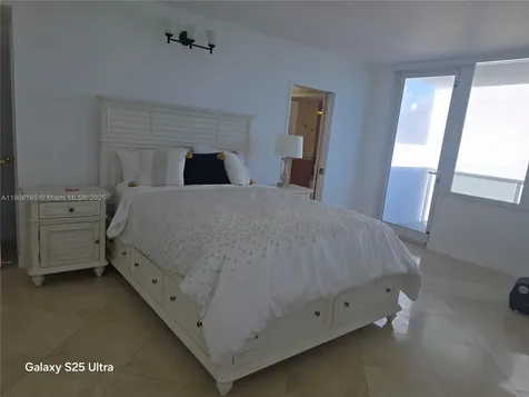 3725 S Ocean Drive Hollywood FL 33019