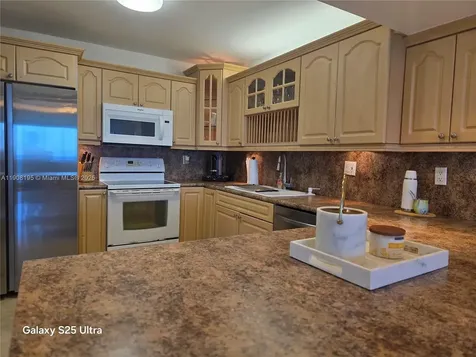 3725 S Ocean Drive Hollywood FL 33019