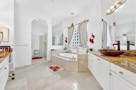 6313 Paradise Cove West Palm Beach FL 33411