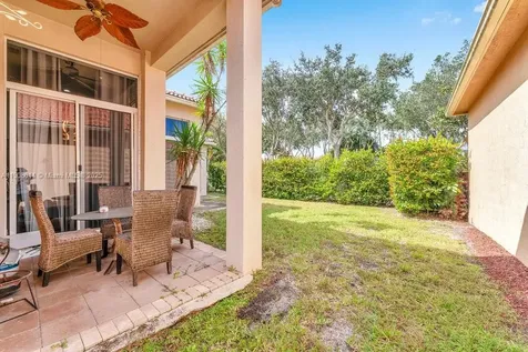 6313 Paradise Cove West Palm Beach FL 33411