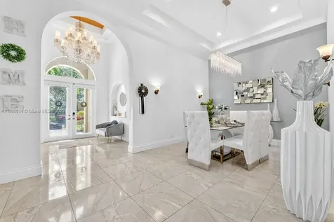 6313 Paradise Cove West Palm Beach FL 33411