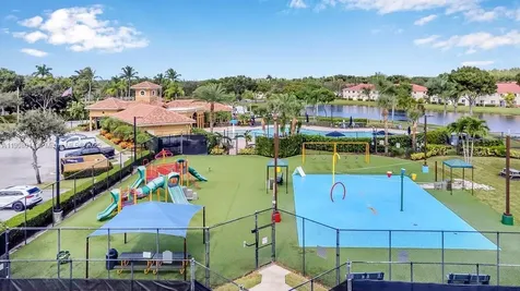 6313 Paradise Cove West Palm Beach FL 33411