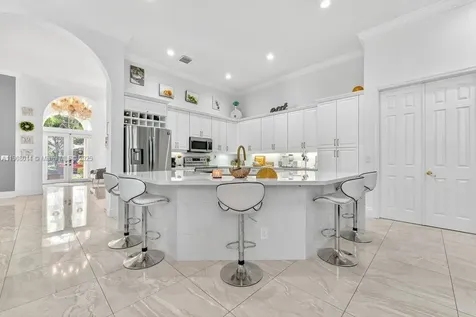 6313 Paradise Cove West Palm Beach FL 33411