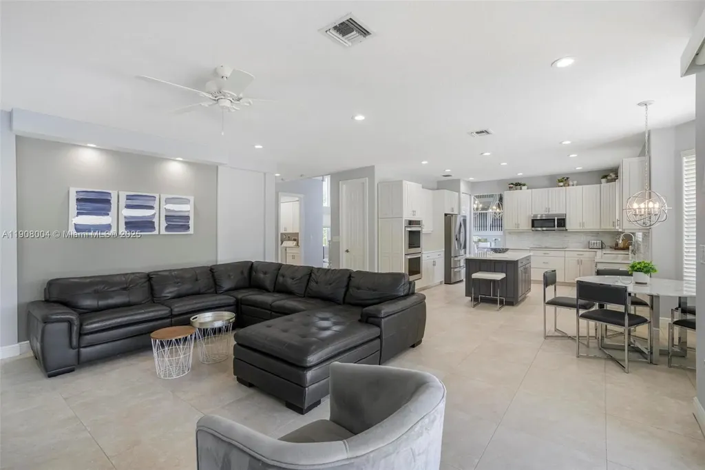 11750 Bayfield Drive Boca Raton FL 33498