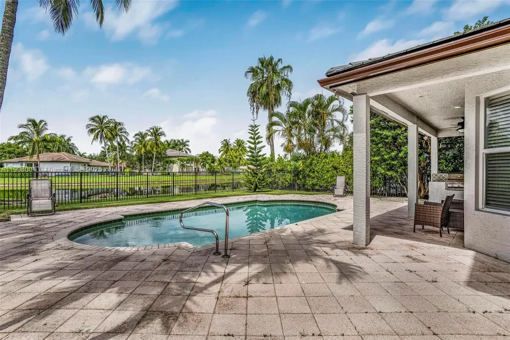 11750 Bayfield Drive Boca Raton FL 33498