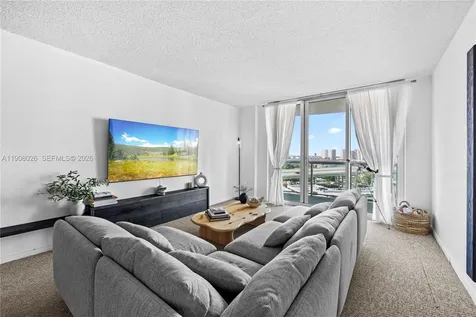 19380 Collins Avenue Sunny Isles Beach FL 33160