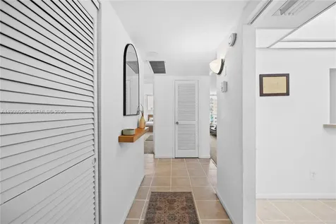 19380 Collins Avenue Sunny Isles Beach FL 33160