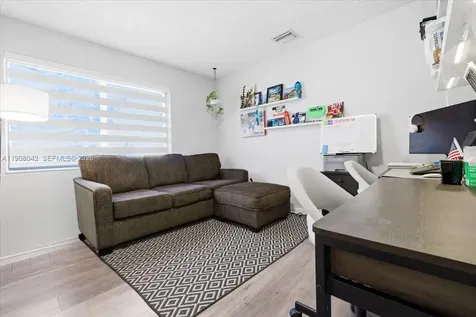 3121 SW 20th Street Miami FL 33145