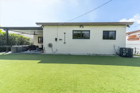 3121 SW 20th Street Miami FL 33145