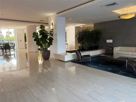 881 Ocean Drive Key Biscayne FL 33149