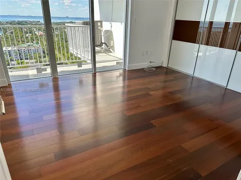 881 Ocean Drive Key Biscayne FL 33149