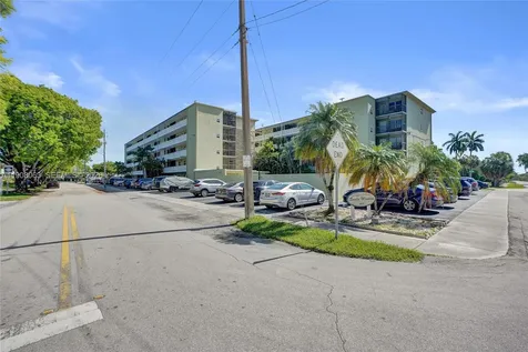 1425 Arthur Street Hollywood FL 33020