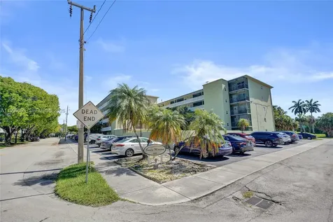 1425 Arthur Street Hollywood FL 33020