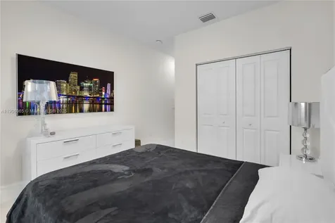 4608 NW 83rd Parkway Doral FL 33166