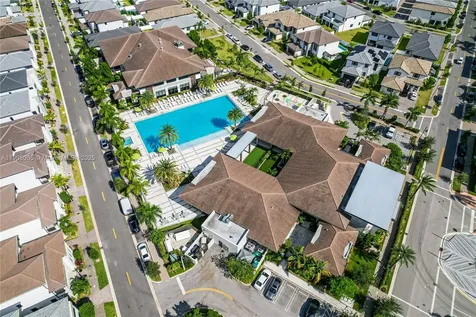 4608 NW 83rd Parkway Doral FL 33166