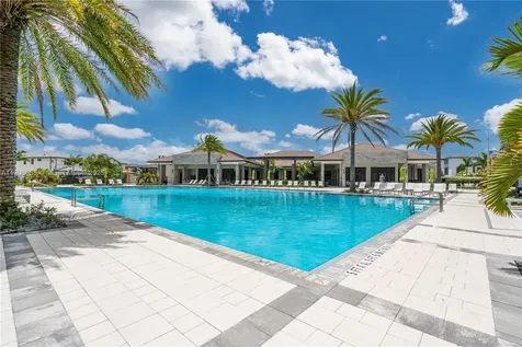 4608 NW 83rd Parkway Doral FL 33166