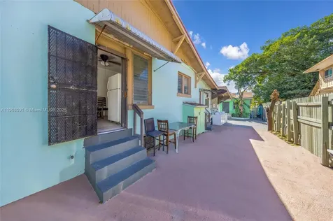 1334 SW 4th Street Miami FL 33135