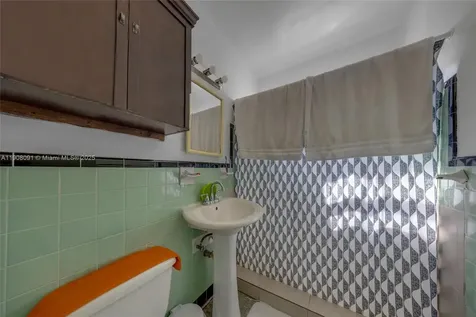 1334 SW 4th Street Miami FL 33135