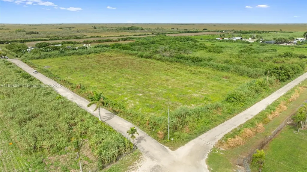 20250 SW 128 Street Miami FL 33196