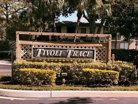 677 Trace Circle Deerfield Beach FL 33441