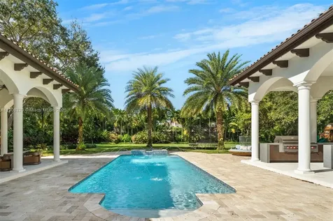 8900 SW 62nd Court Pinecrest FL 33156
