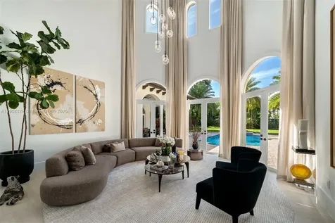 8900 SW 62nd Court Pinecrest FL 33156