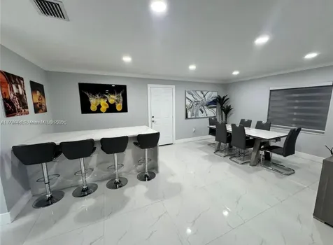 12663 NW 8th Way Miami FL 33182