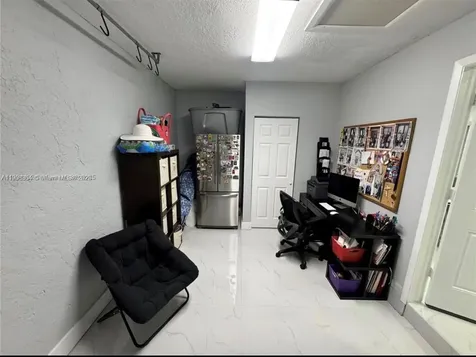 12663 NW 8th Way Miami FL 33182