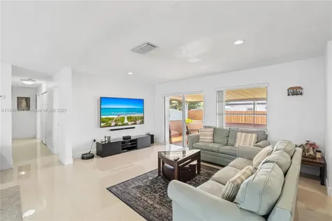 4752 SW 127th Court Miami FL 33175