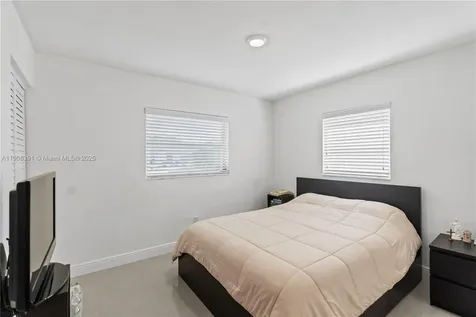 4752 SW 127th Court Miami FL 33175