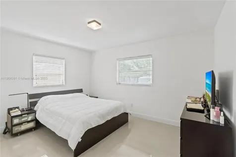 4752 SW 127th Court Miami FL 33175