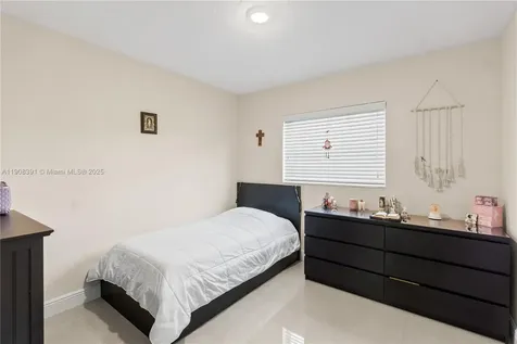 4752 SW 127th Court Miami FL 33175