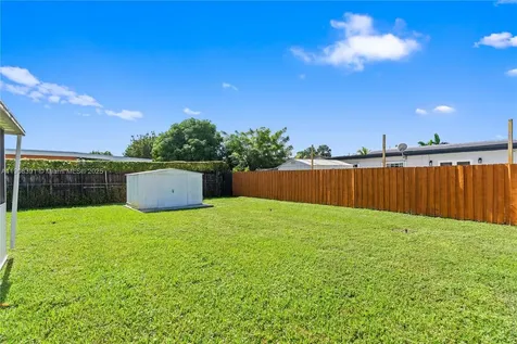 4752 SW 127th Court Miami FL 33175