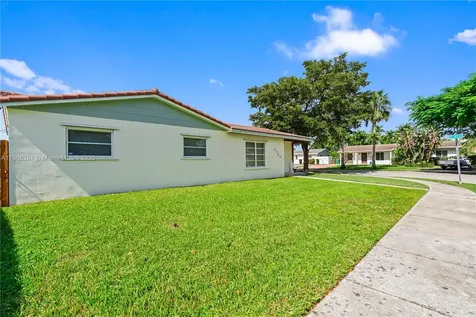 4752 SW 127th Court Miami FL 33175