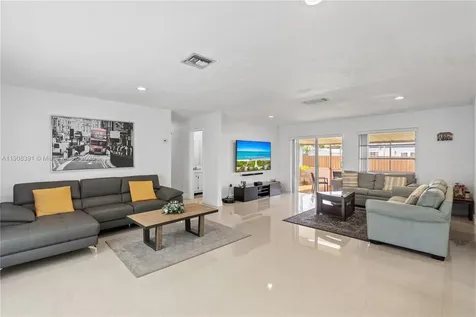 4752 SW 127th Court Miami FL 33175