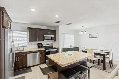 4752 SW 127th Court Miami FL 33175