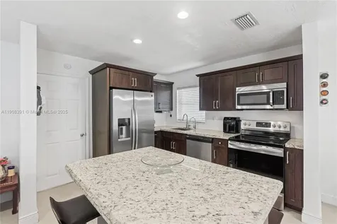 4752 SW 127th Court Miami FL 33175