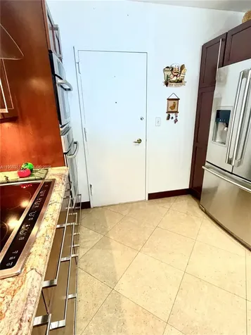 5700 Collins Avenue Miami Beach FL 33140