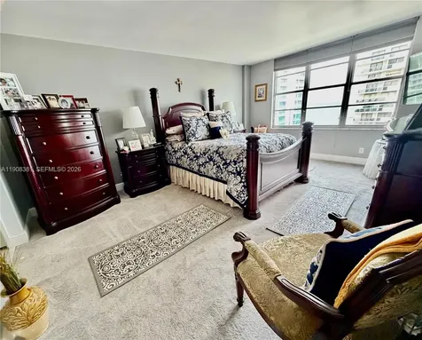 5700 Collins Avenue Miami Beach FL 33140