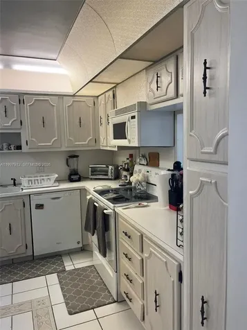 2851 NE 183rd Street Aventura FL 33160