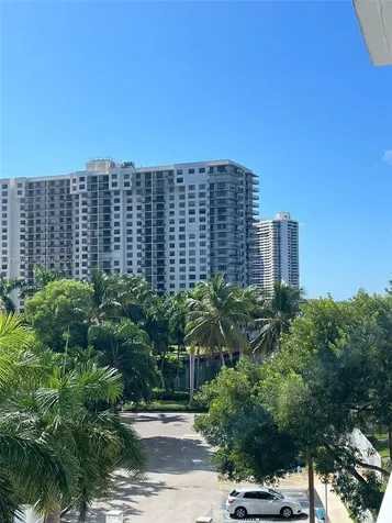 2851 NE 183rd Street Aventura FL 33160