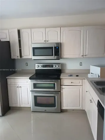 20861 NW 4th Street Pembroke Pines FL 33029