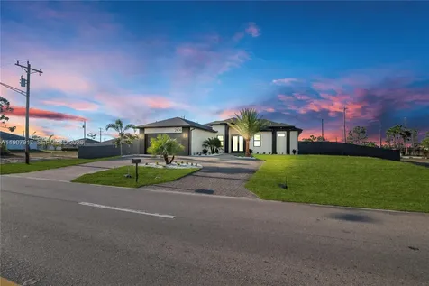 2406 Kismet Parkway Cape Coral FL 33993